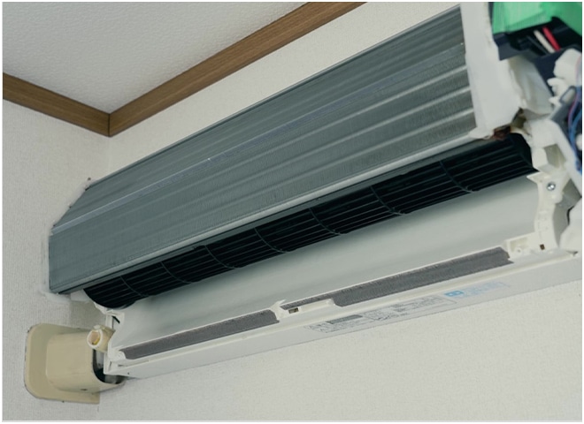 パーツを組み立て直す